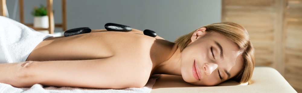 ausstattung fuer hot stone massage